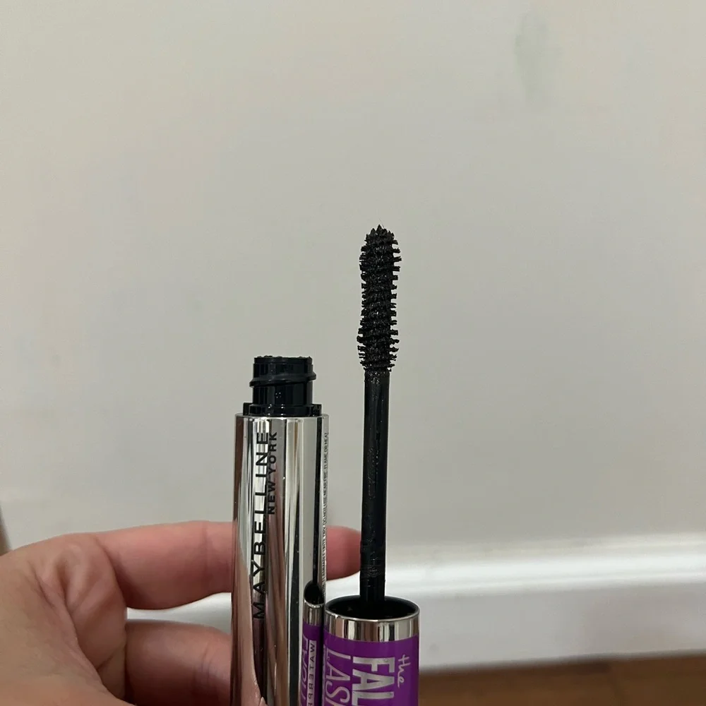 Maybelline Brownish Black Falsies Lash Lift Mascara
